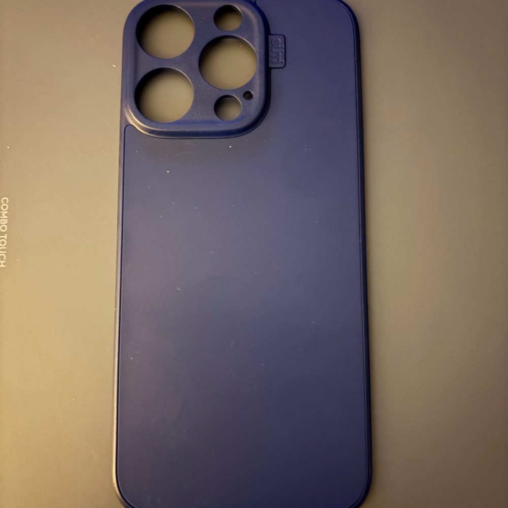 Suti case back for iPhone 16 Pro